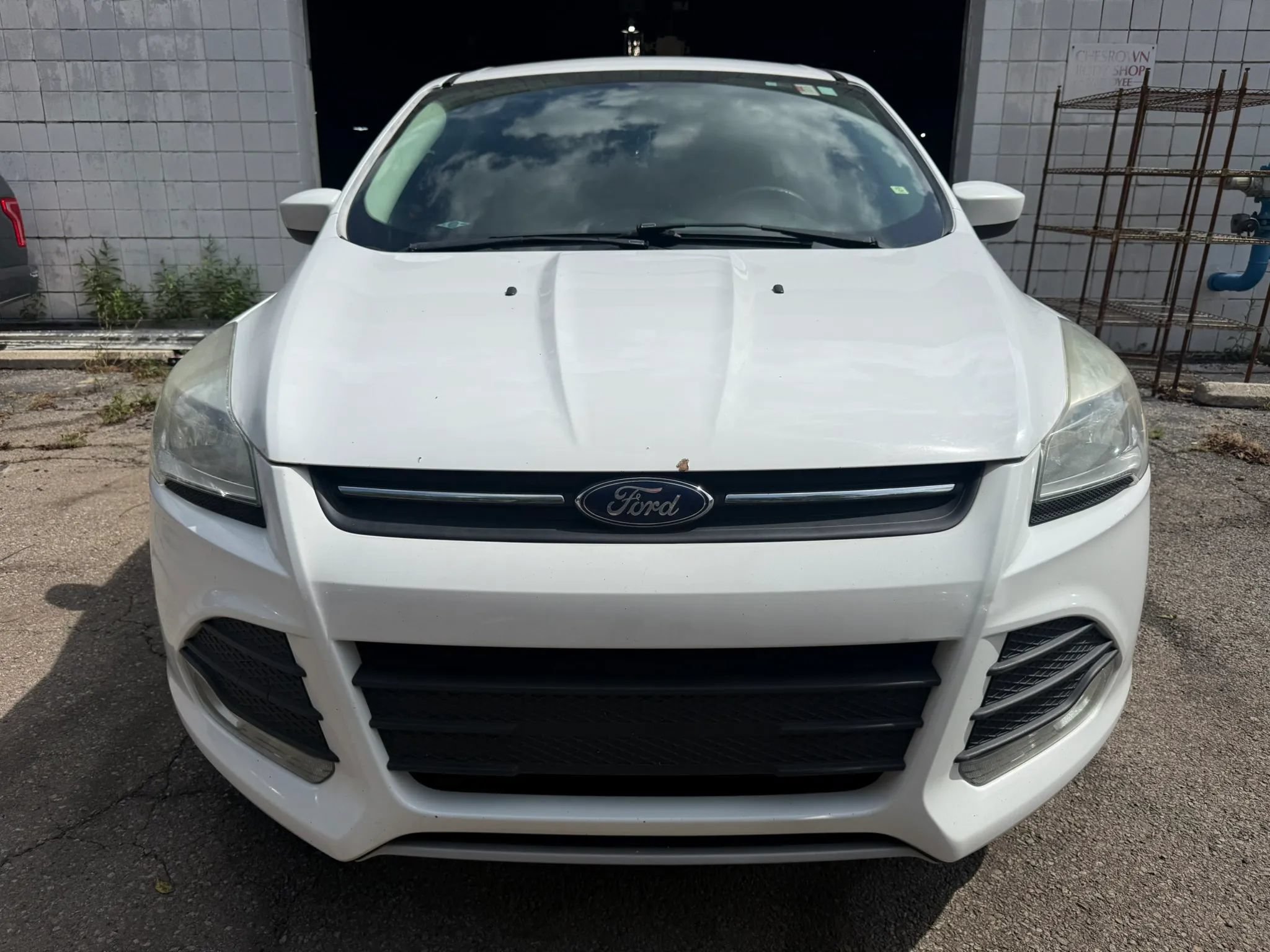 Used 2014 Ford Escape SE FWD image 2