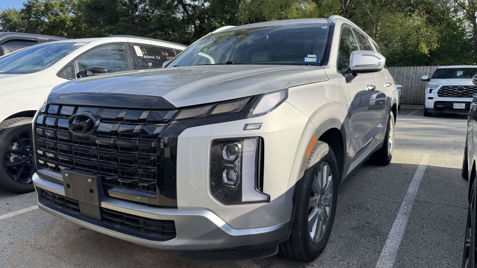 Used 2025 Hyundai Palisade SEL FWD image 2