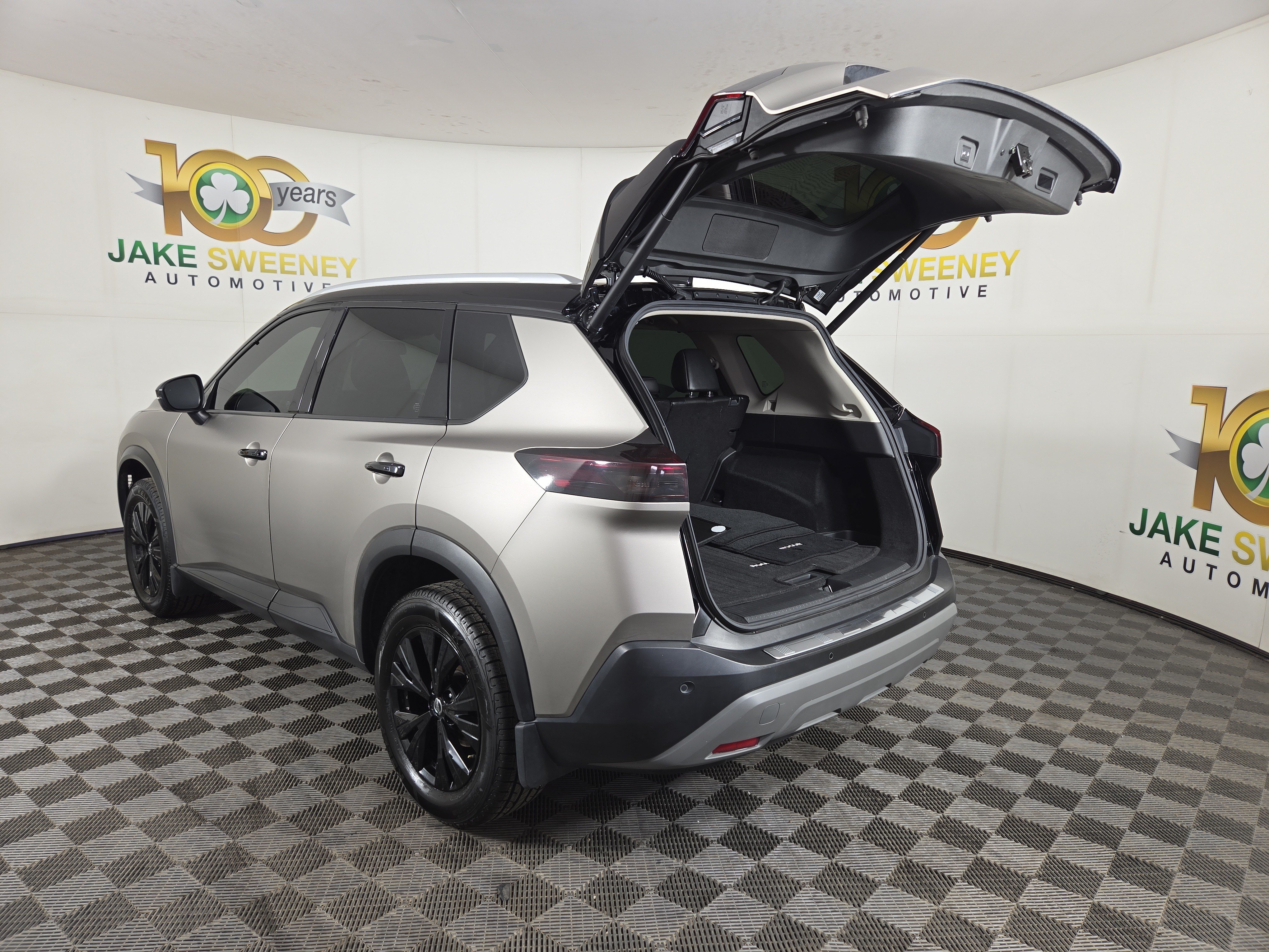 Used 2021 Nissan Rogue SV w/ Premium Package AWD/4WD image 31