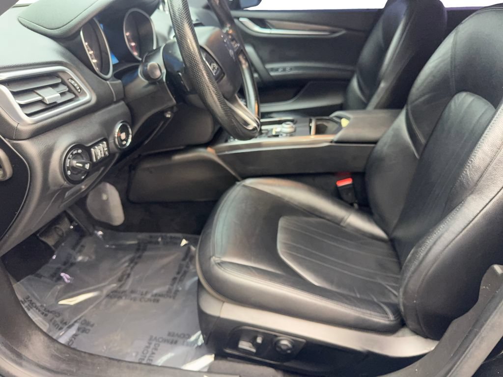 Used 2020 Maserati Ghibli RWD image 26
