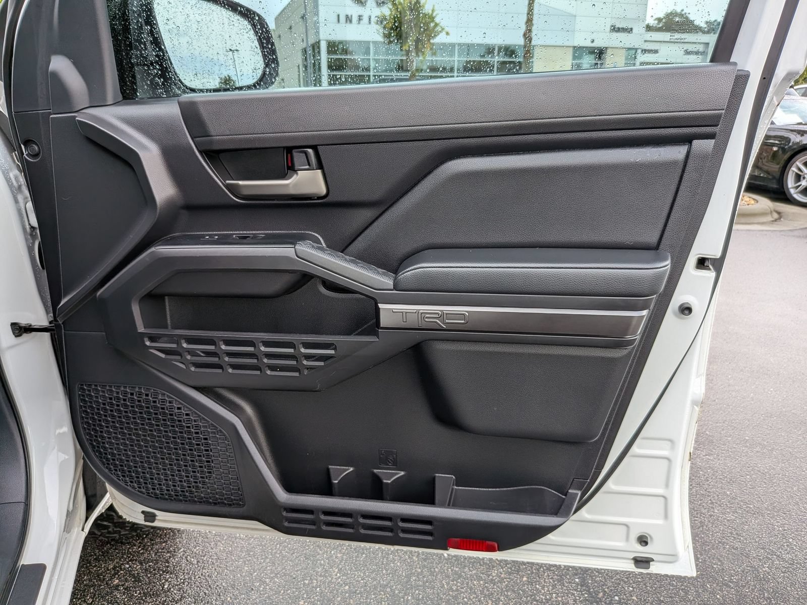 Used 2024 Toyota Tacoma TRD Sport AWD/4WD image 32
