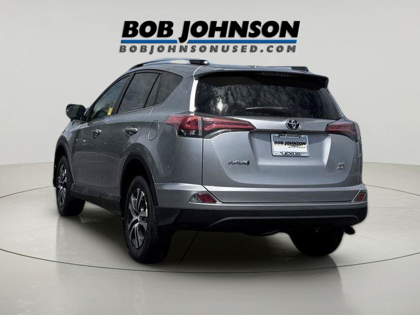 Used 2016 Toyota RAV4 LE AWD/4WD image 4