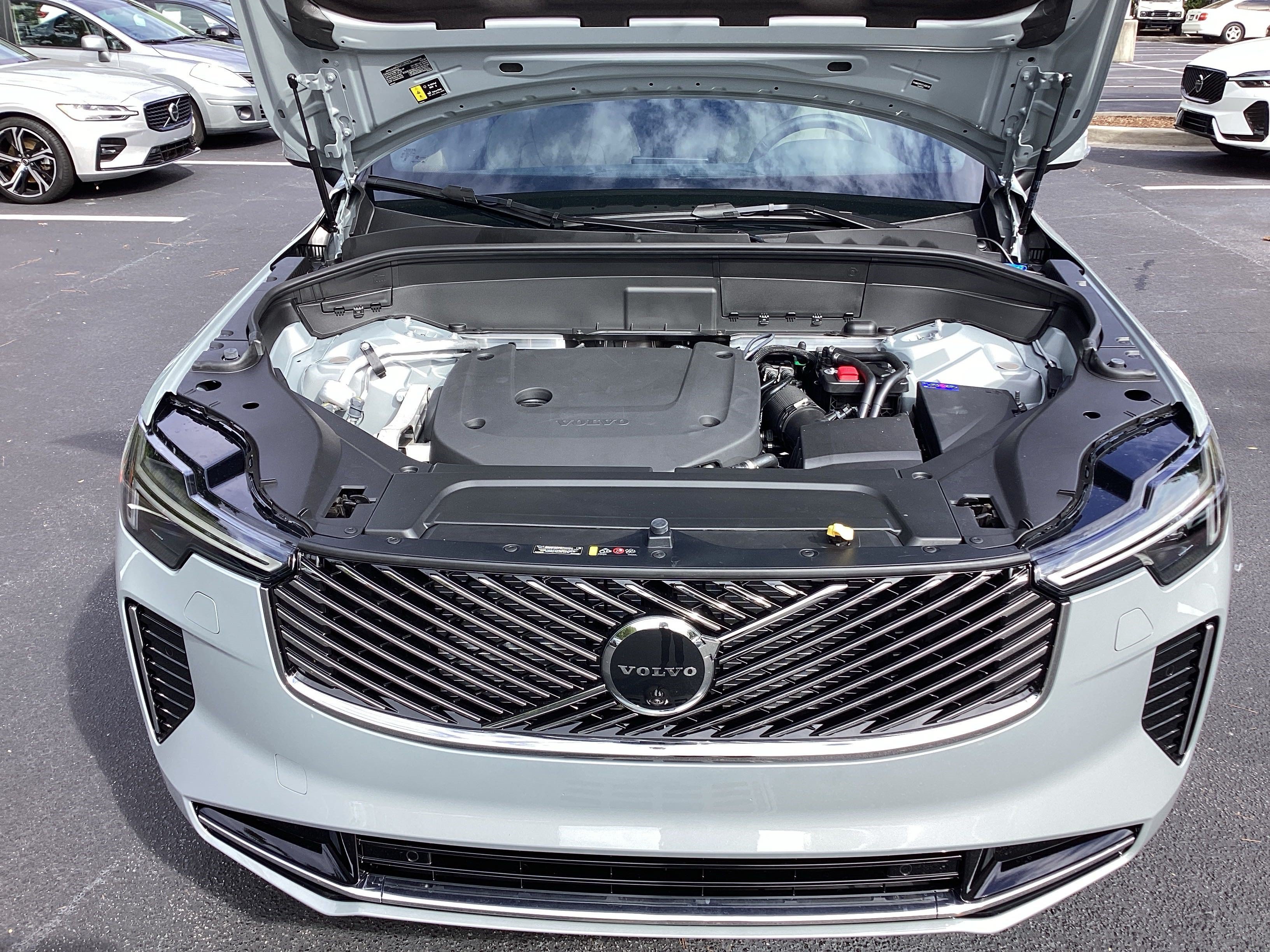 Certified 2026 Volvo XC90 B6 Plus w/ Protection Package Premier AWD/4WD image 26