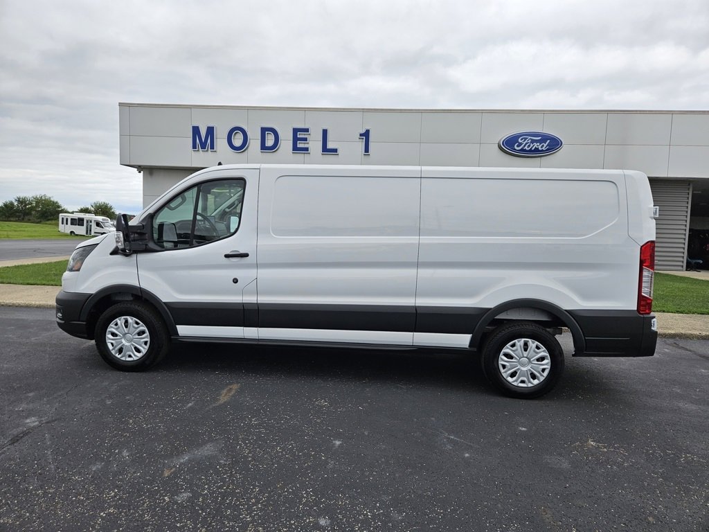 Used 2025 Ford E-Transit Low Roof w/ Load Area Protection Package image 9