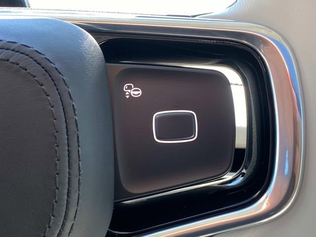 New 2026 Lincoln Navigator Reserve w/ Jet Appearance Package AWD/4WD image 17