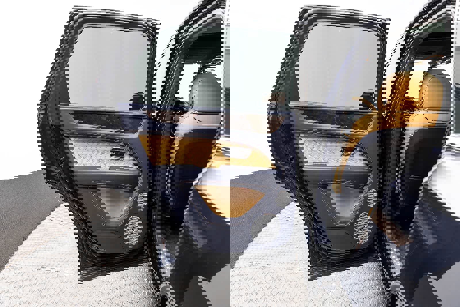 Used 2021 Bentley Bentayga image 42