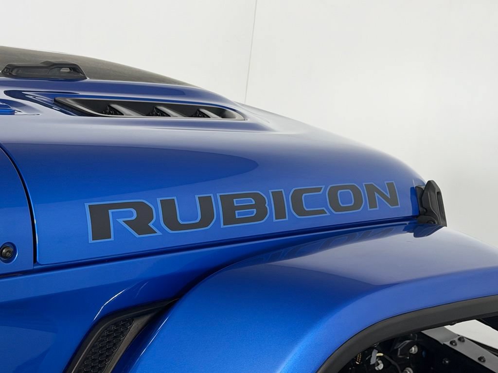Used 2024 Jeep Wrangler Unlimited Rubicon 4xe AWD/4WD image 12