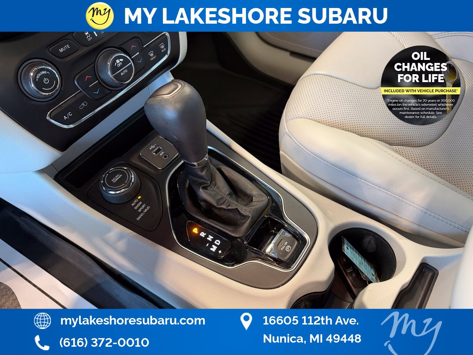 Used 2019 Jeep Cherokee Limited w/ Luxury Group AWD/4WD image 26