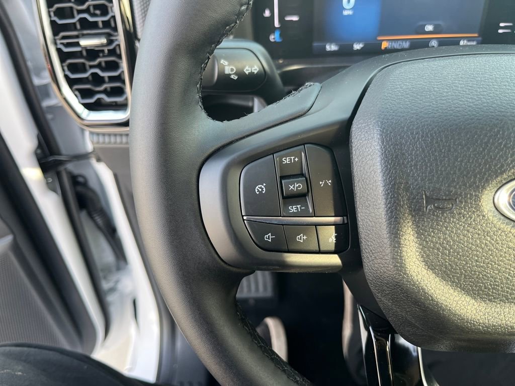 New 2025 Ford Ranger XLT w/ Equipment Group 301A High image 18