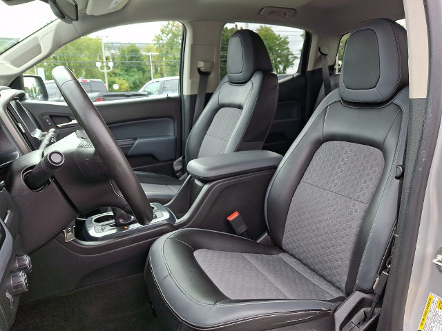 Used 2015 Chevrolet Colorado Z71 w/ LPO, Bed Protection Package AWD/4WD image 13