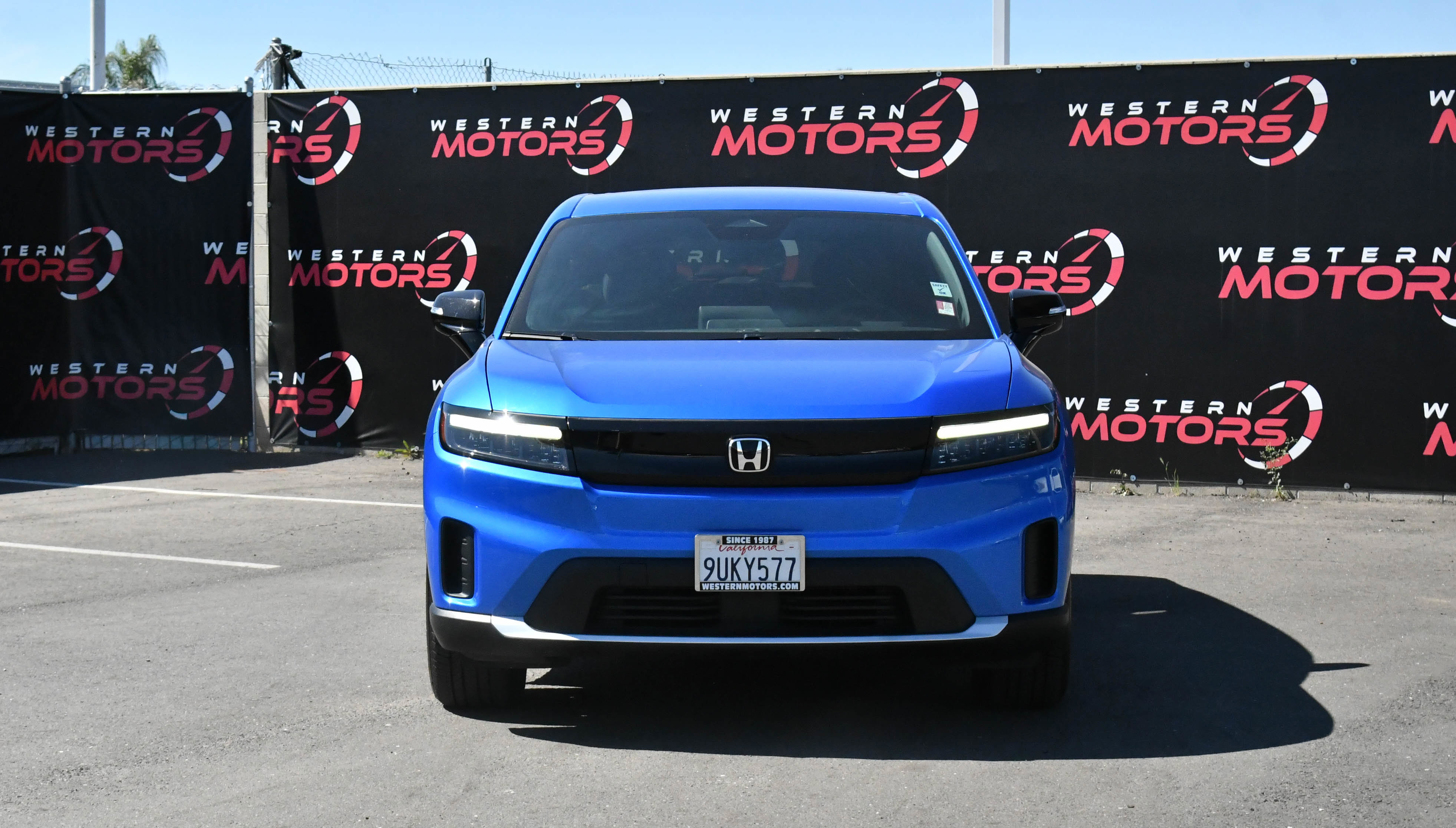 Used 2025 Honda Prologue Eco image 2