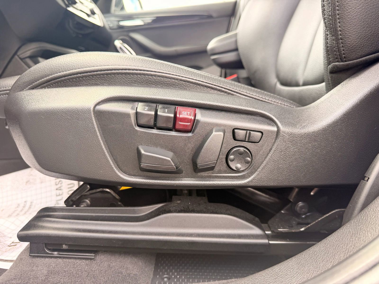 Used 2021 BMW X2 xDrive28i w/ Convenience Package AWD/4WD image 23