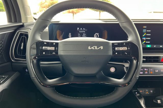 New 2026 Kia Sorento S w/ S Panoramic Sunroof Package image 28