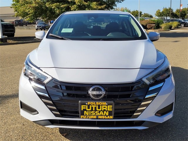 New 2025 Nissan Versa SV image 3