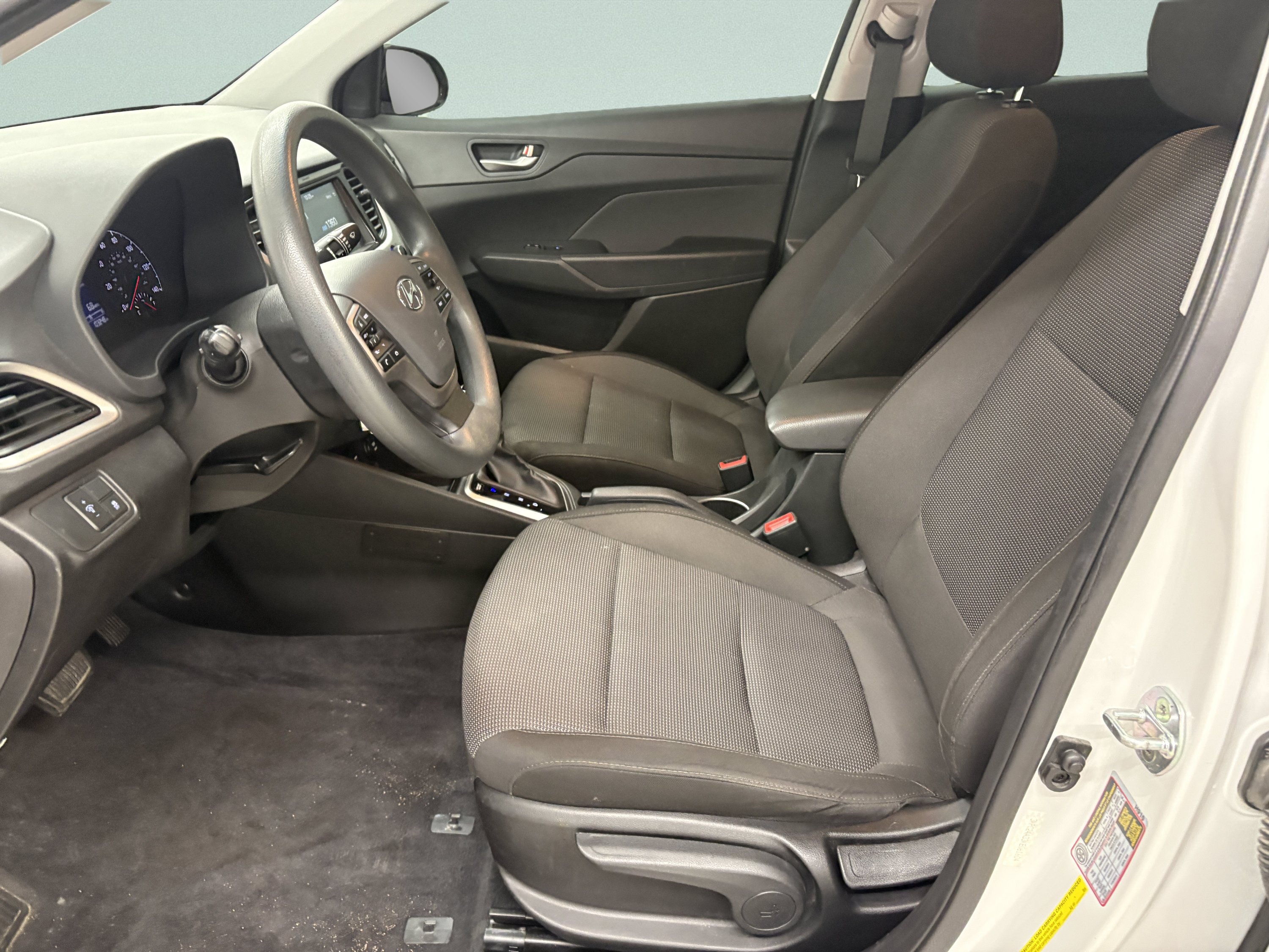 Used 2019 Hyundai Accent SEL FWD image 11