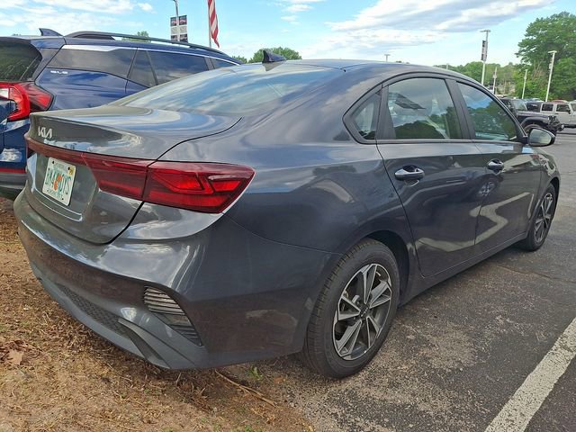 Used 2024 Kia Forte LXS image 8