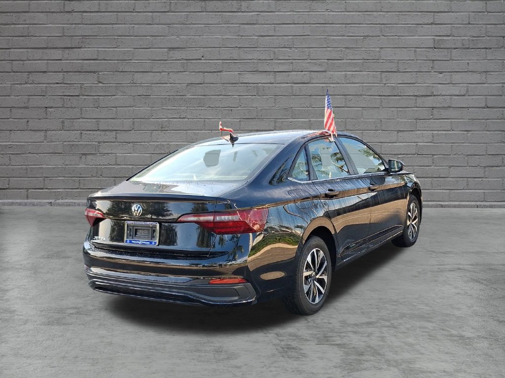 Used 2024 Volkswagen Jetta S FWD image 11