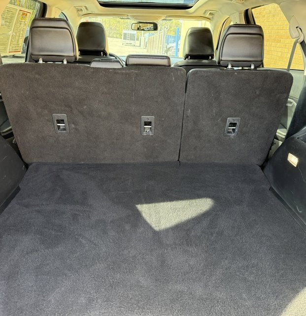 Used 2021 Ford Edge Titanium w/ Equipment Group 301A image 18