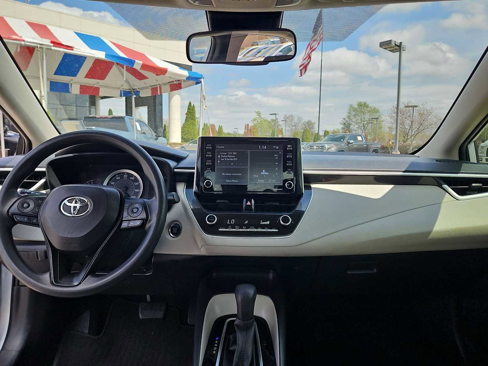 Used 2021 Toyota Corolla LE w/ LE Convenience Package image 15