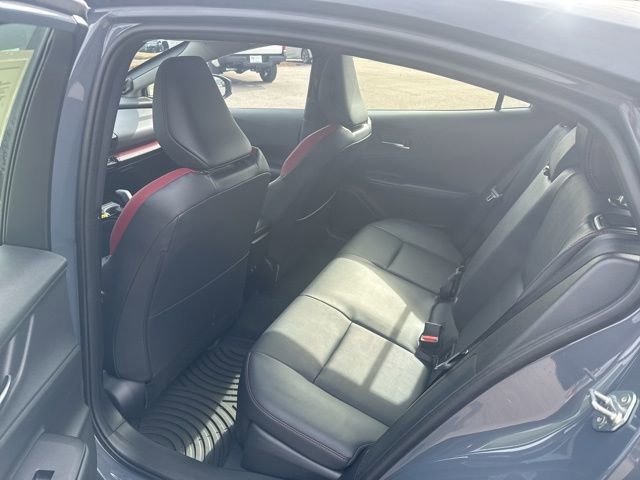 Used 2025 Toyota Prius Plug-In Hybrid w/ Limited Premium Package image 18