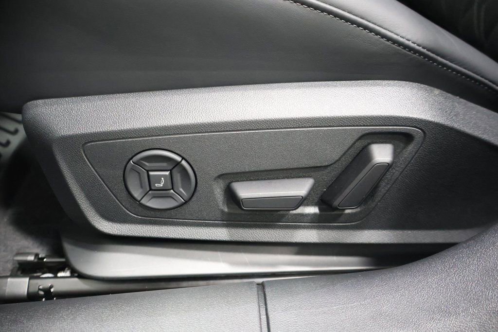 Used 2025 Audi S5 Prestige w/ Prestige Package image 14