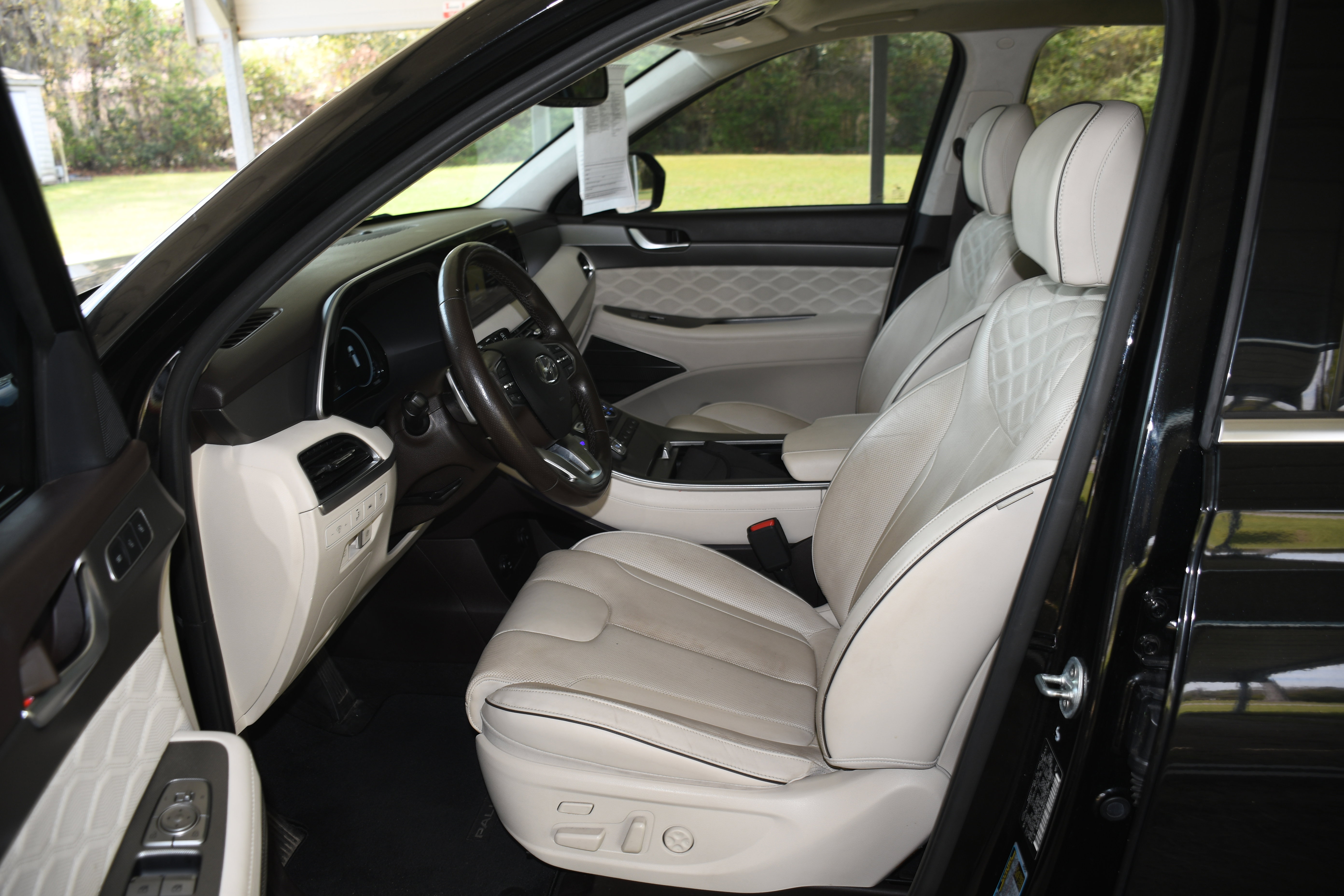 Used 2021 Hyundai Palisade Calligraphy image 6