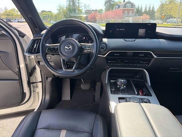 Used 2025 MAZDA CX-70 Plug-In Hybrid w/ Premium Plus image 17