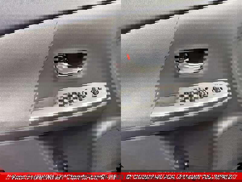 Used 2012 Toyota Prius V Three image 22