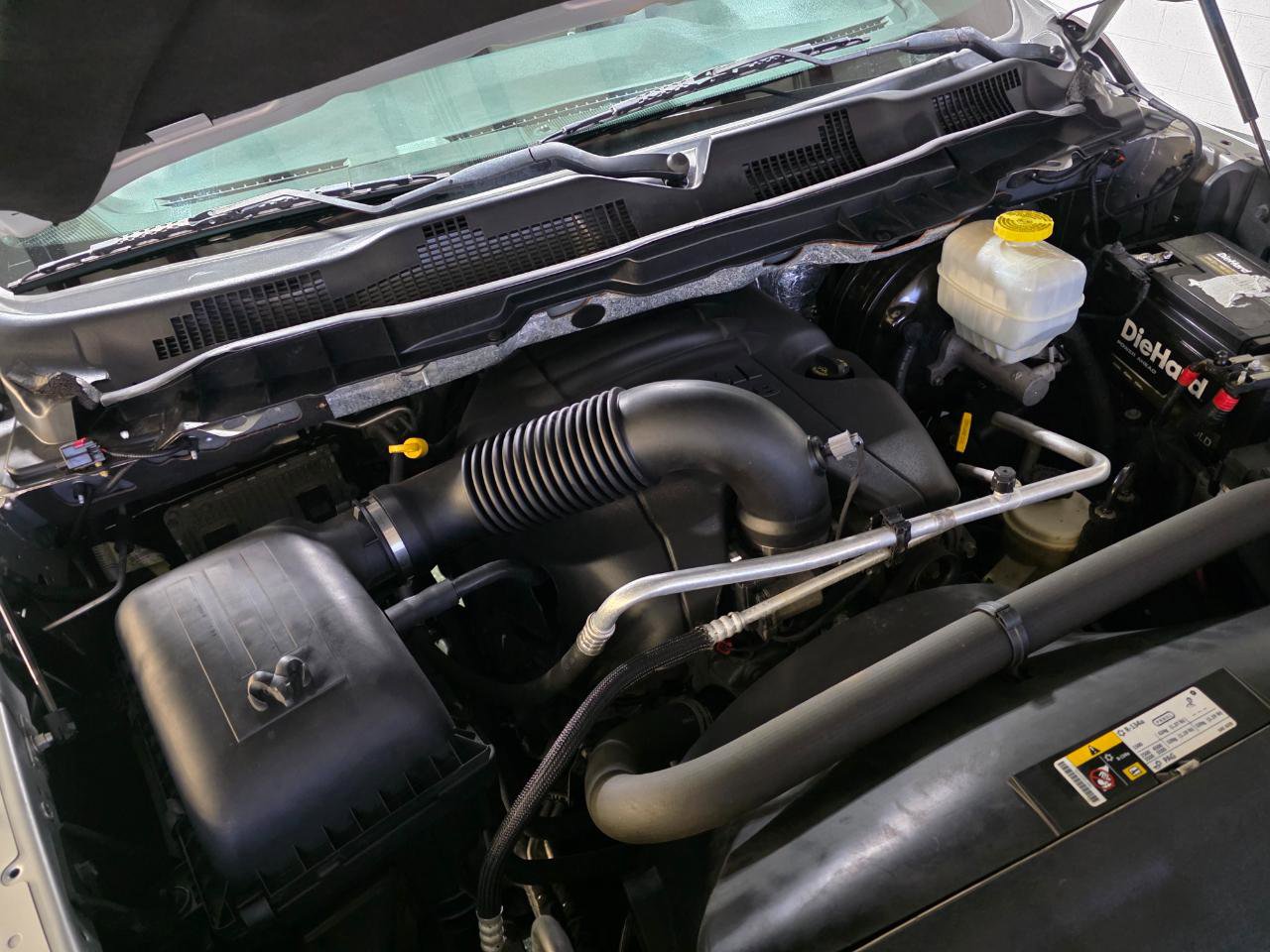 Used 2017 RAM 2500 SLT image 37