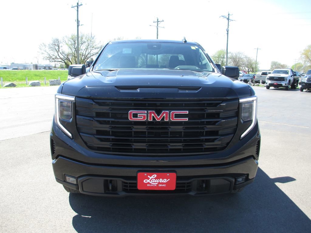 Used 2026 GMC Sierra 1500 Elevation w/ Elevation Select Package image 12