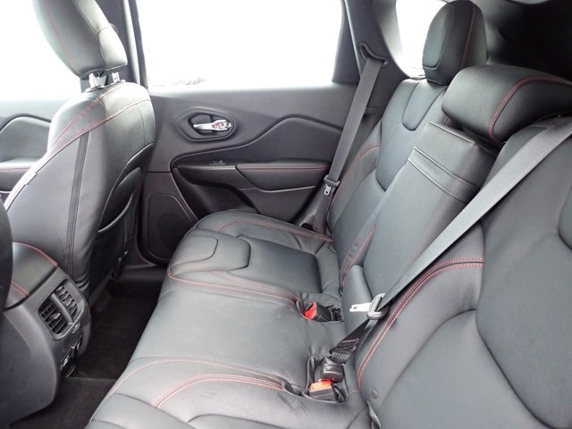 Certified 2022 Jeep Cherokee Trailhawk w/ Comfort/Convenience Group image 14