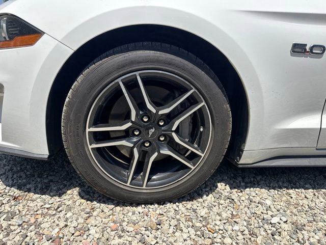 Used 2020 Ford Mustang GT Premium RWD image 5
