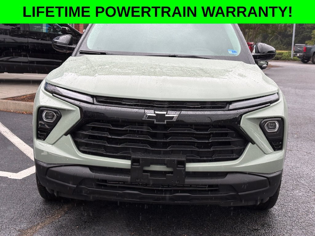 Used 2026 Chevrolet TrailBlazer LT w/ Convenience Package AWD/4WD image 3