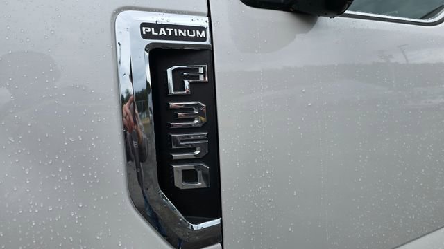 Used 2019 Ford F350 Platinum w/ Platinum Ultimate Package image 15