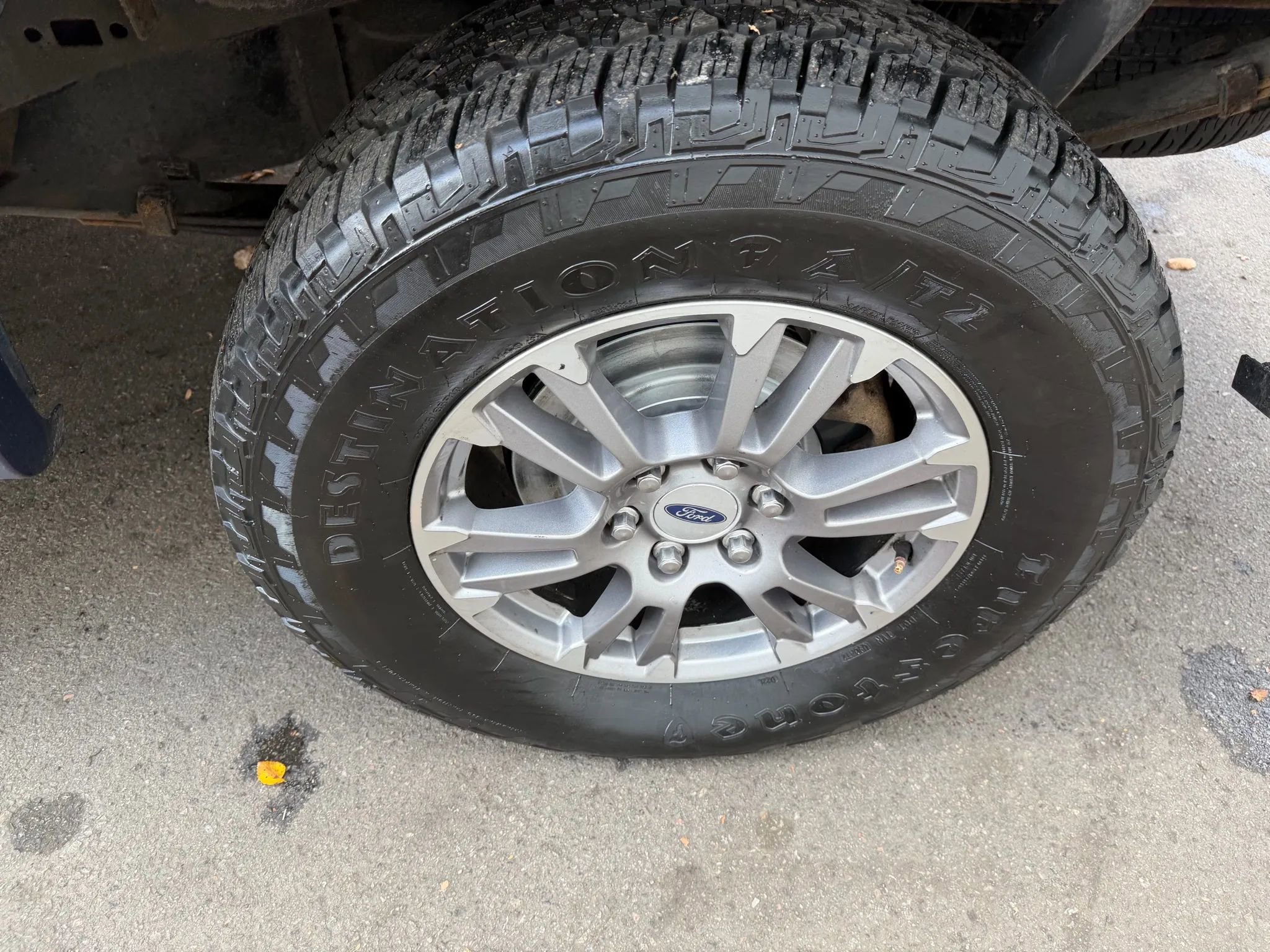 Used 2018 Ford F150 Lariat image 9