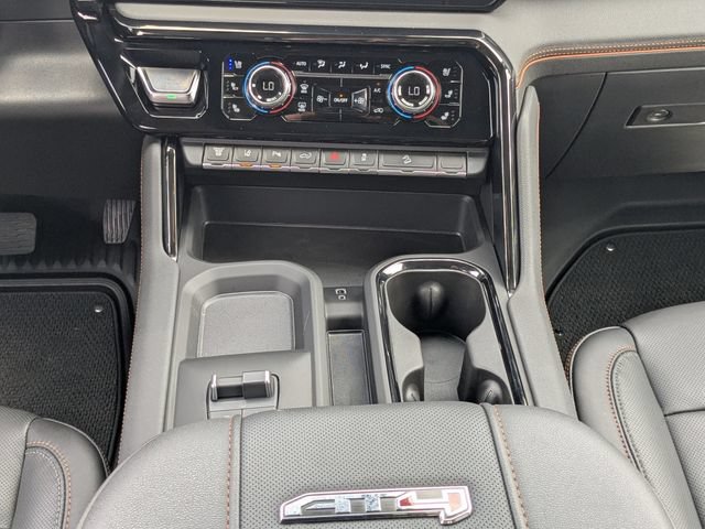 Used 2026 GMC Sierra 2500 AT4 w/ AT4 Premium Plus Package AWD/4WD image 17