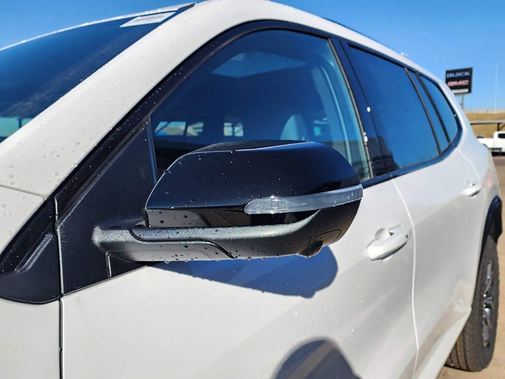 New 2026 GMC Acadia AT4 image 12