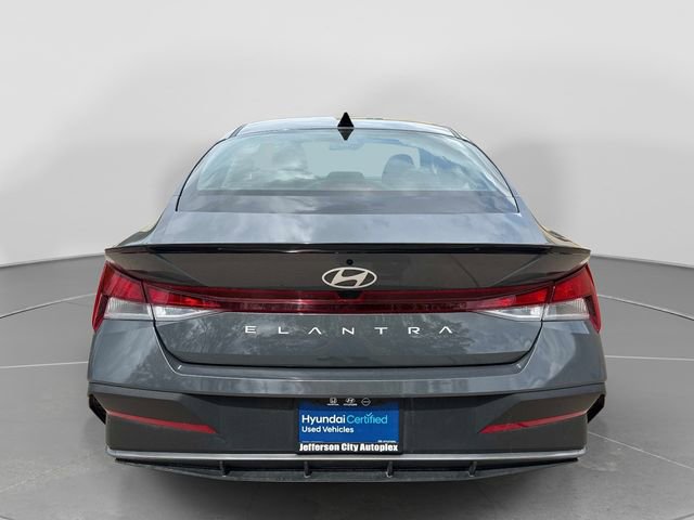 Certified 2025 Hyundai Elantra Sport FWD image 5