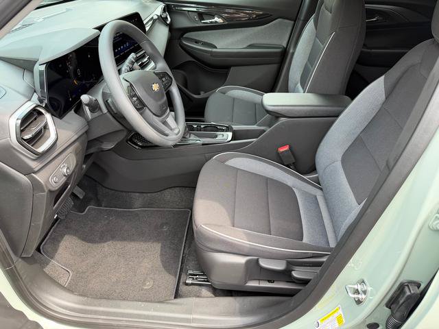 New 2026 Chevrolet TrailBlazer LS w/ LS Convenience Package FWD image 9