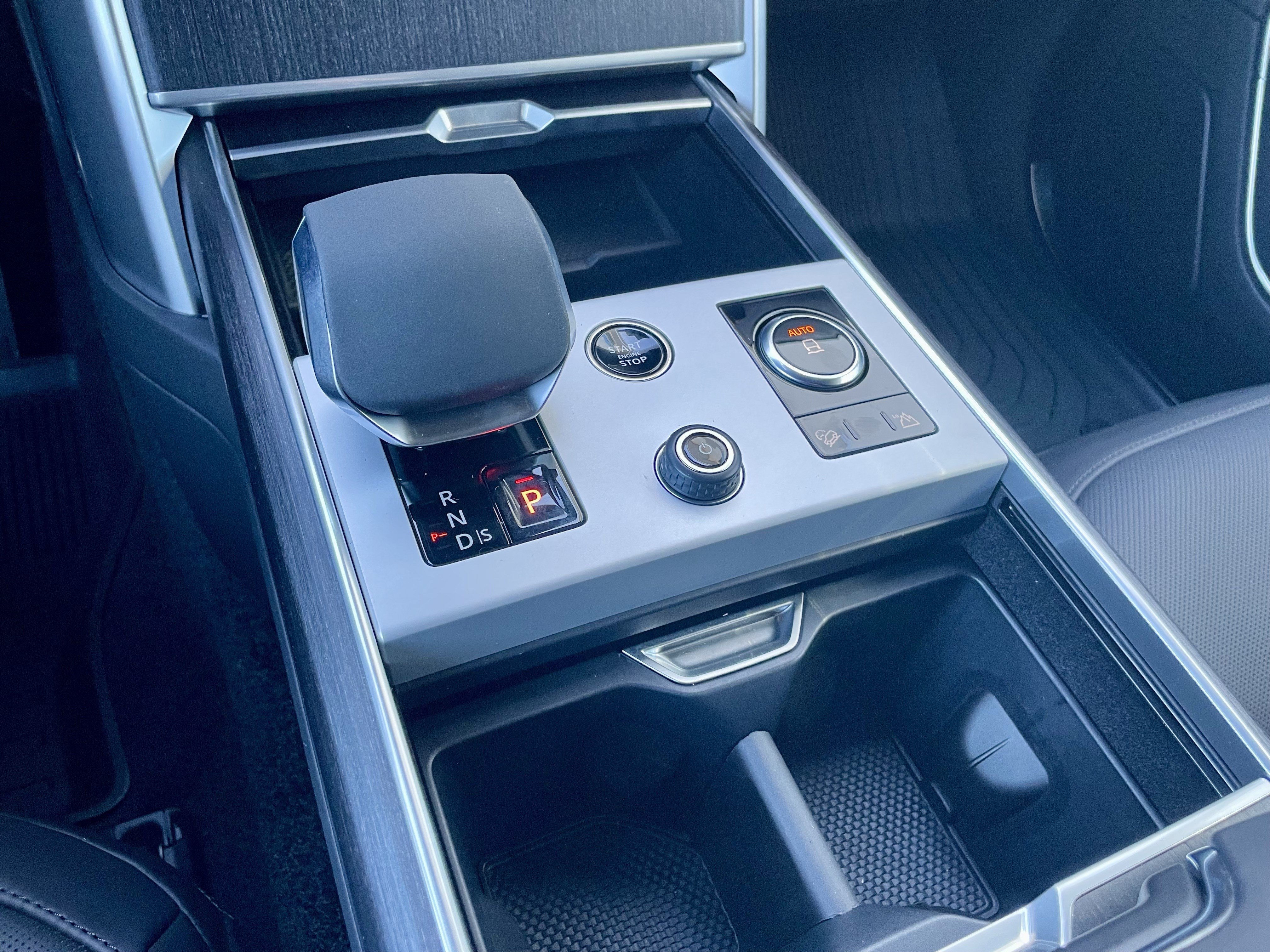New 2027 Land Rover Range Rover SE AWD/4WD image 20