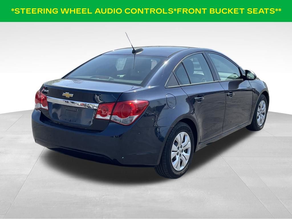 Used 2015 Chevrolet Cruze LS FWD image 4