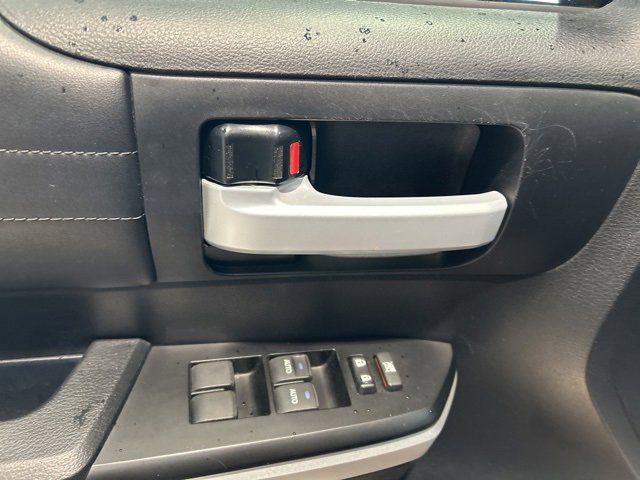 Used 2017 Toyota Tundra Limited image 10