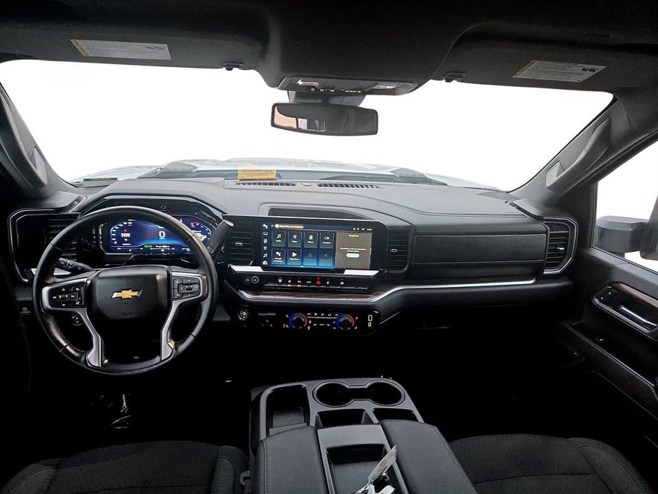 Used 2025 Chevrolet Silverado 2500 LT w/ Safety Package image 13