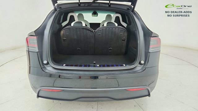 Used 2024 Tesla Model X Plaid image 14