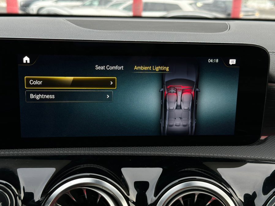 Used 2023 Mercedes-Benz CLA 250 4MATIC image 37