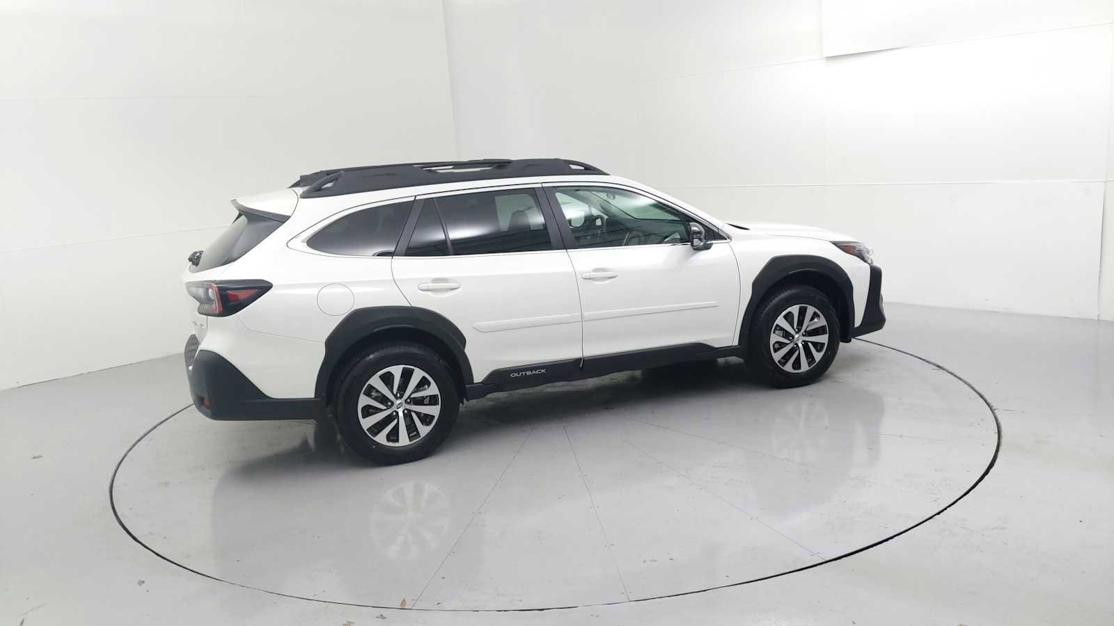 Certified 2025 Subaru Outback Premium image 11