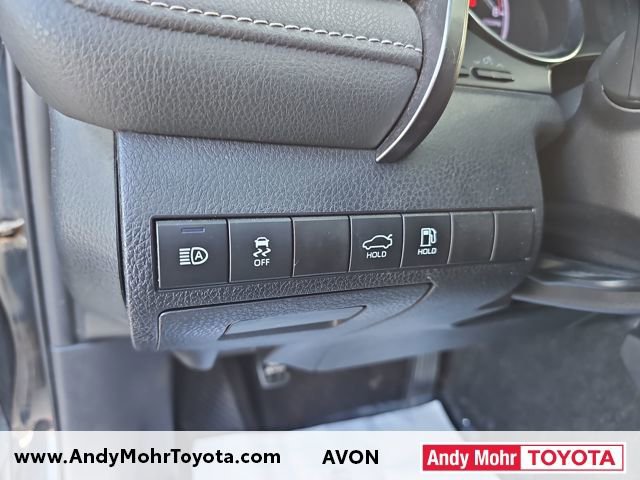 Used 2019 Toyota Camry SE image 14
