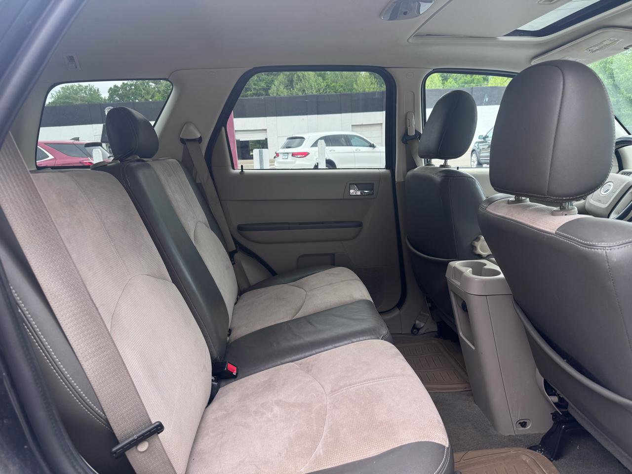 Used 2008 Mercury Mariner Premier FWD image 12