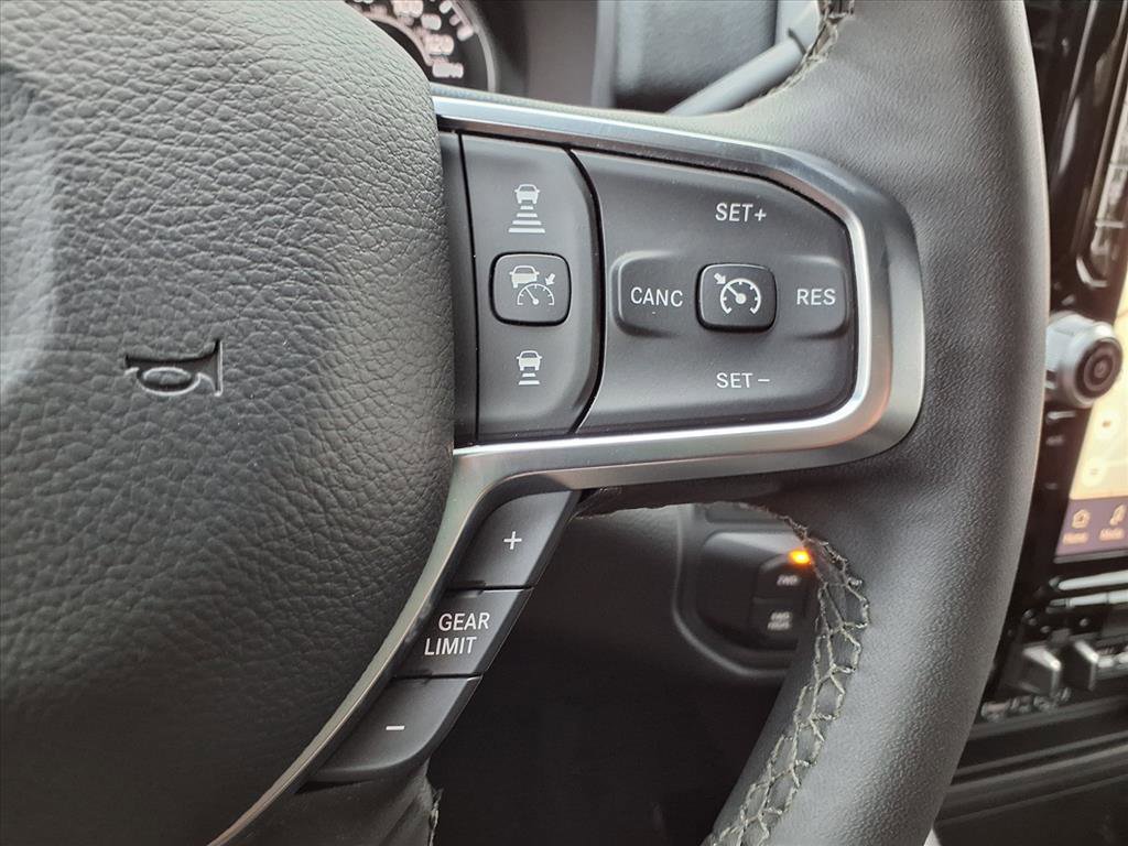Used 2025 RAM 3500 Big Horn image 10