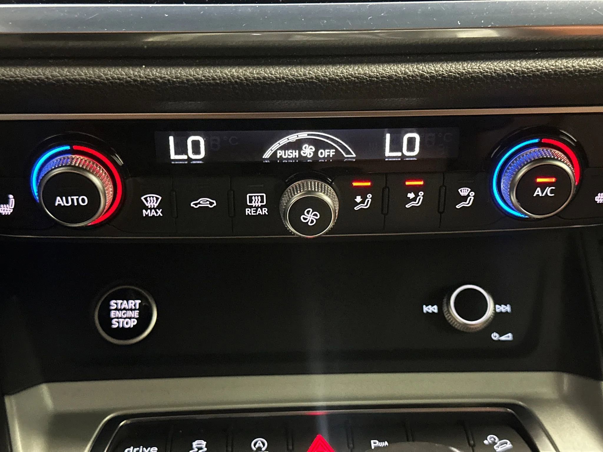 Used 2021 Audi Q3 2.0T Premium Plus w/ Premium Plus Package image 39